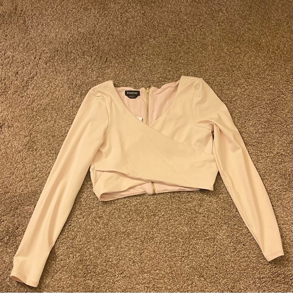BEBE 3/4 Sleeve Wrap Crop Top - Picture 7 of 11